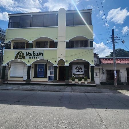 Nakum Hotel Флорес Екстер'єр фото