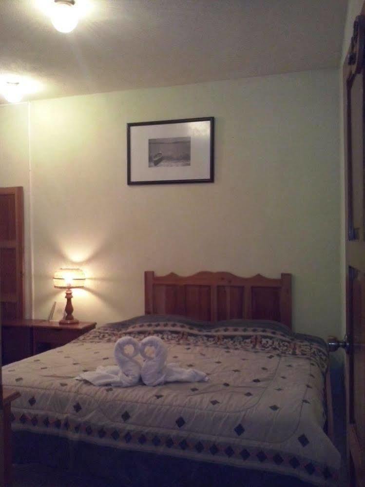Nakum Hotel Флорес Екстер'єр фото